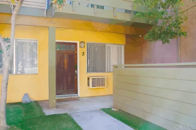 MLS: PTP2505154 Condo For Sale