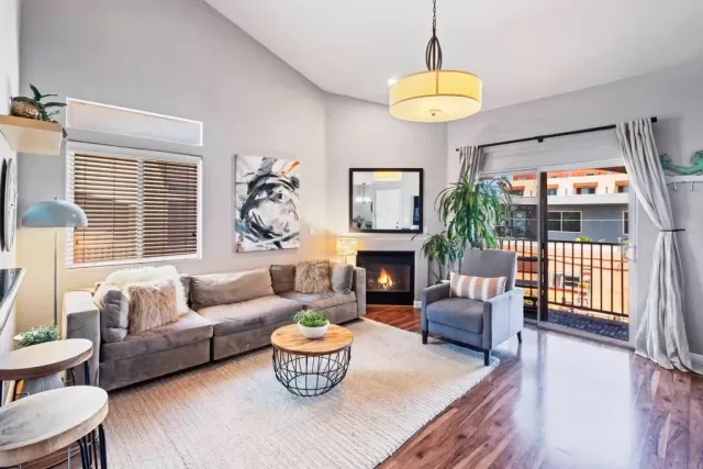 MLS: PTP2505174 Condo For Sale