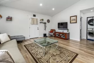 Photo #5: PTP2505192 Listing 