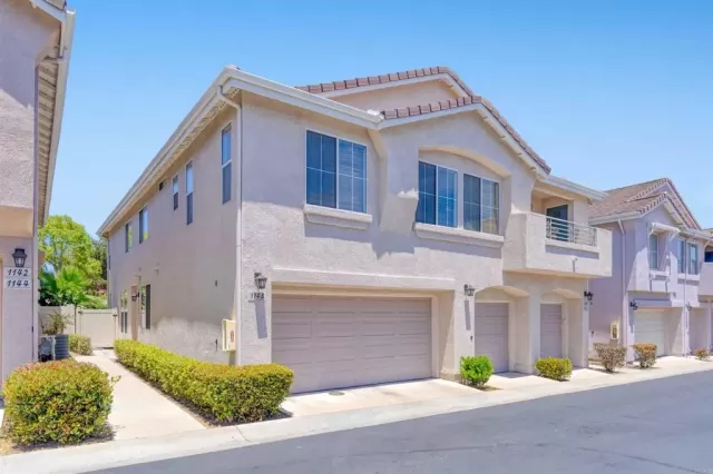 MLS: PTP2505243 Condo For Sale