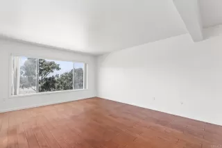 Photo #4: PTP2505321 Listing