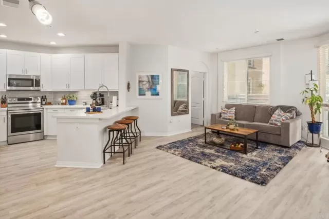 MLS: PTP2505387 Condo For Sale