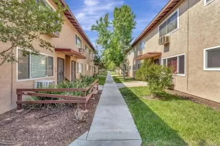 Photo #2: PTP2505395 Listing