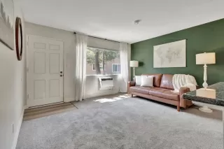 Photo #4: PTP2505395 Listing