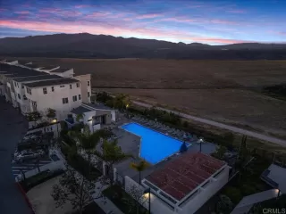 Photo #3: PTP2505448 Listing