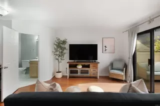 Photo #2: PTP2505457 Listing