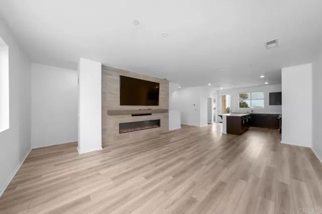 MLS: PTP2505468 Condo For Sale