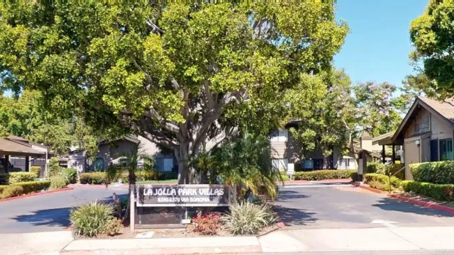 MLS: PTP2505477 Condo For Sale