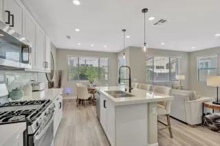 Photo #4: PTP2505480 Listing