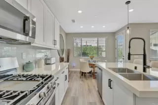 Photo #5: PTP2505480 Listing