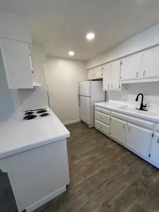 Photo #1: PTP2505575 Listing