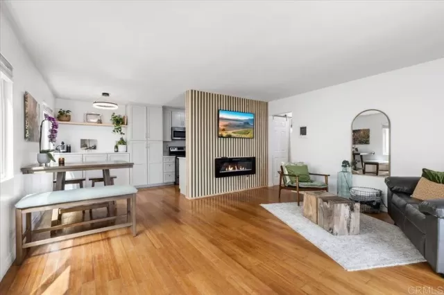 MLS: PTP2505582 Condo For Sale