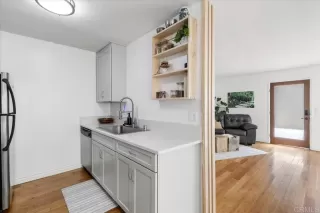 Photo #5: PTP2505582 Listing