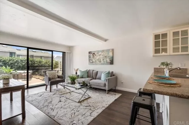 MLS: PTP2505598 Condo For Sale