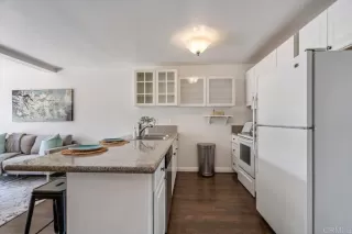 Photo #1: PTP2505598 Listing