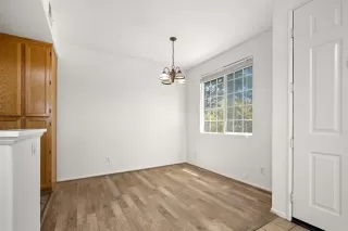 Photo #4: PTP2505603 Listing