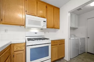 Photo #6: PTP2505603 Listing