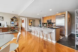 Photo #6: PTP2505613 Listing