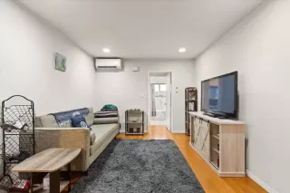 Photo #5: PTP2505615 Listing