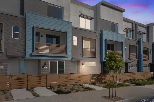 MLS: PTP2505634 Condo For Sale