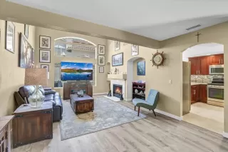 Photo #5: PTP2505641 Listing 