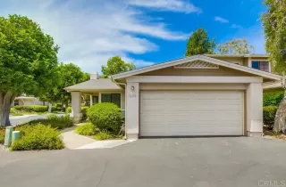 Photo #1: PTP2505679 Listing