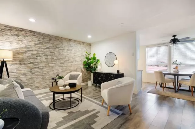 MLS: PTP2505730 Condo For Sale