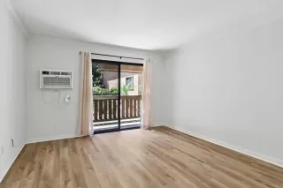 Photo #1: PTP2505764 Listing