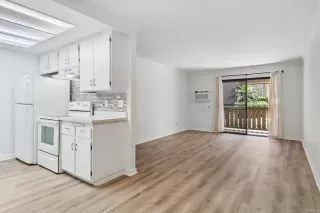 Photo #4: PTP2505764 Listing