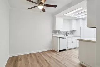 Photo #5: PTP2505764 Listing