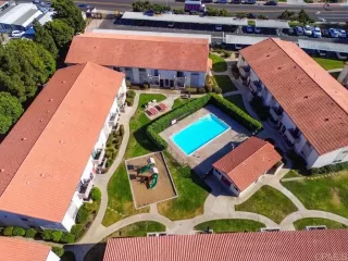 Photo #1: PTP2505850 Listing