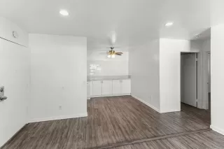 Photo #4: PTP2505850 Listing