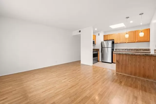 MLS: PTP2505856 Condo For Sale