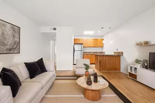 Photo #1: PTP2505856 Listing 