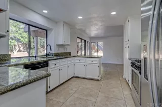 Photo #6: PTP2505881 Listing