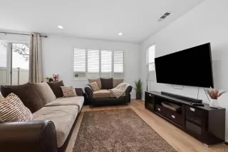 Photo #1: PTP2505902 Listing