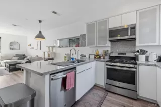 Photo #6: PTP2505975 Listing 