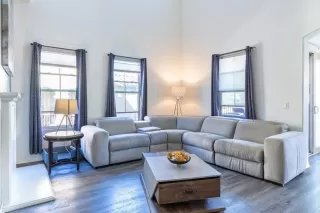 Photo #2: PTP2506018 Listing