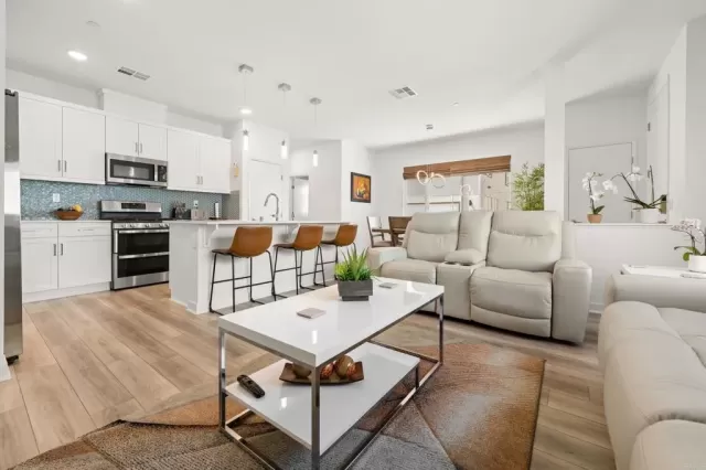 MLS: PTP2506184 Condo For Sale