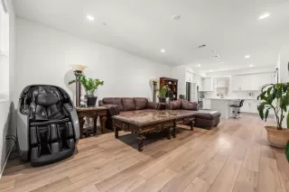 Photo #1: PTP2506186 Listing