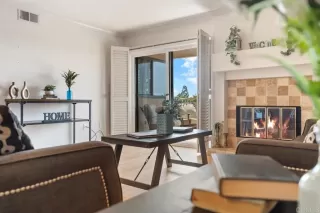 More Details about MLS # PTP2506212 : 6960 HYDE PARK DR UNIT 4