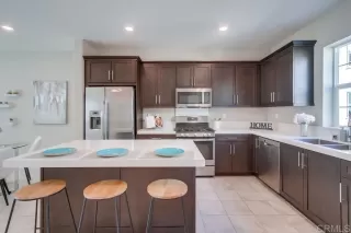 Photo #1: PTP2506384 Listing