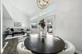 Photo #6: PTP2506429 Listing