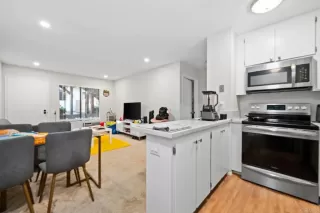 Photo #1: PTP2506554 Listing