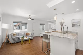 Photo #5: PTP2506585 Listing