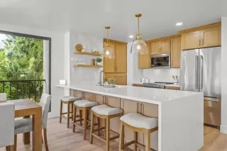 More Details about MLS # PTP2506592 : 2500 TORREY PINES ROAD UNIT 305