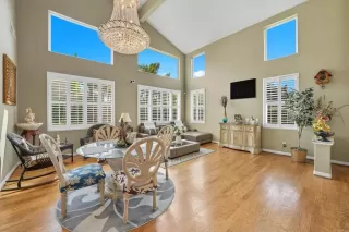 Photo #5: PTP2506652 Listing