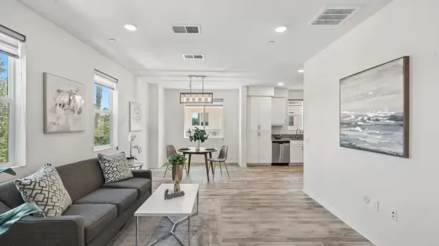 MLS: PTP2506713 Condo For Sale