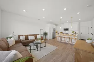 Photo #5: PTP2506761 Listing 