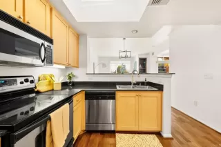 Photo #5: PTP2506794 Listing 